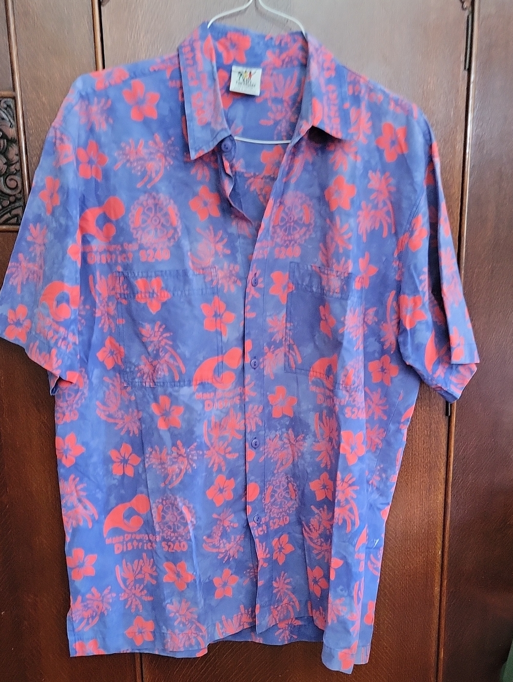 Mens Tropical Print Button Down Short Sleeve Rotary International District 5240